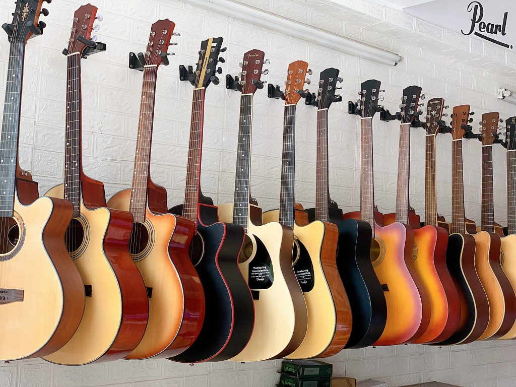 Cửa hàng bán đàn ghita giá rẻ tại Hà Nội