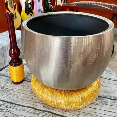 CHUÔNG BÁT TỤNG KINH