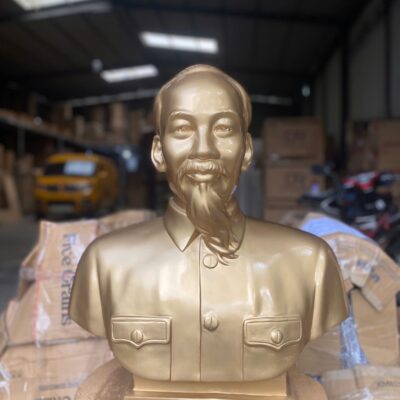 Tượng Bác Hồ bằng composite cao 70 cmdata-cloudzoom = 