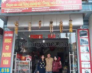 Cửa hàng bán nhạc cụ ở Hà Nội
