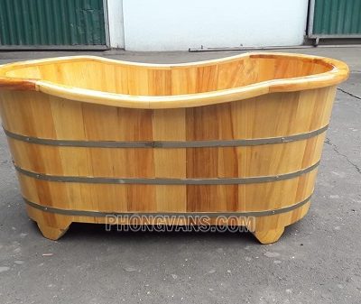 Bồn tắm gỗ pơmu oval spa 1m2