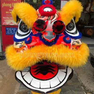 Đầu lân lông cừu người lớn biểu diễn màu vàng