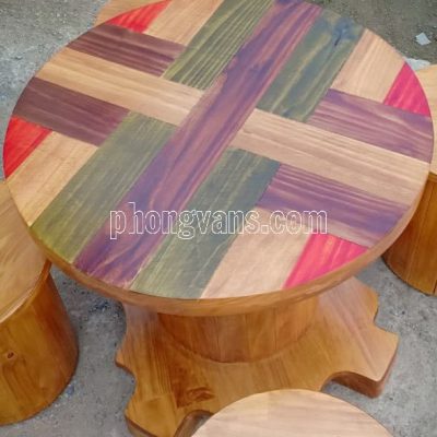 Bàn ghế quán cafe bằng ru lô gỗ thông