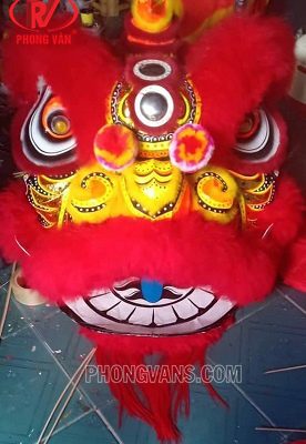 Đầu lân menkok màu đỏ lông cừu