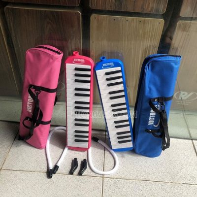 Kèn melodica Victoria màu xanh 32 nốt