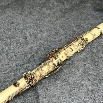 Kèn Clarinet hãng Jupiter JCL-700NQ màu trắng