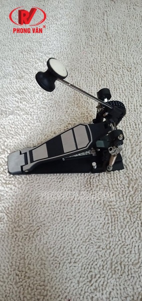 Pedal trống bass