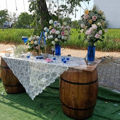 Thùng gỗ trang trí tiệc cưới event