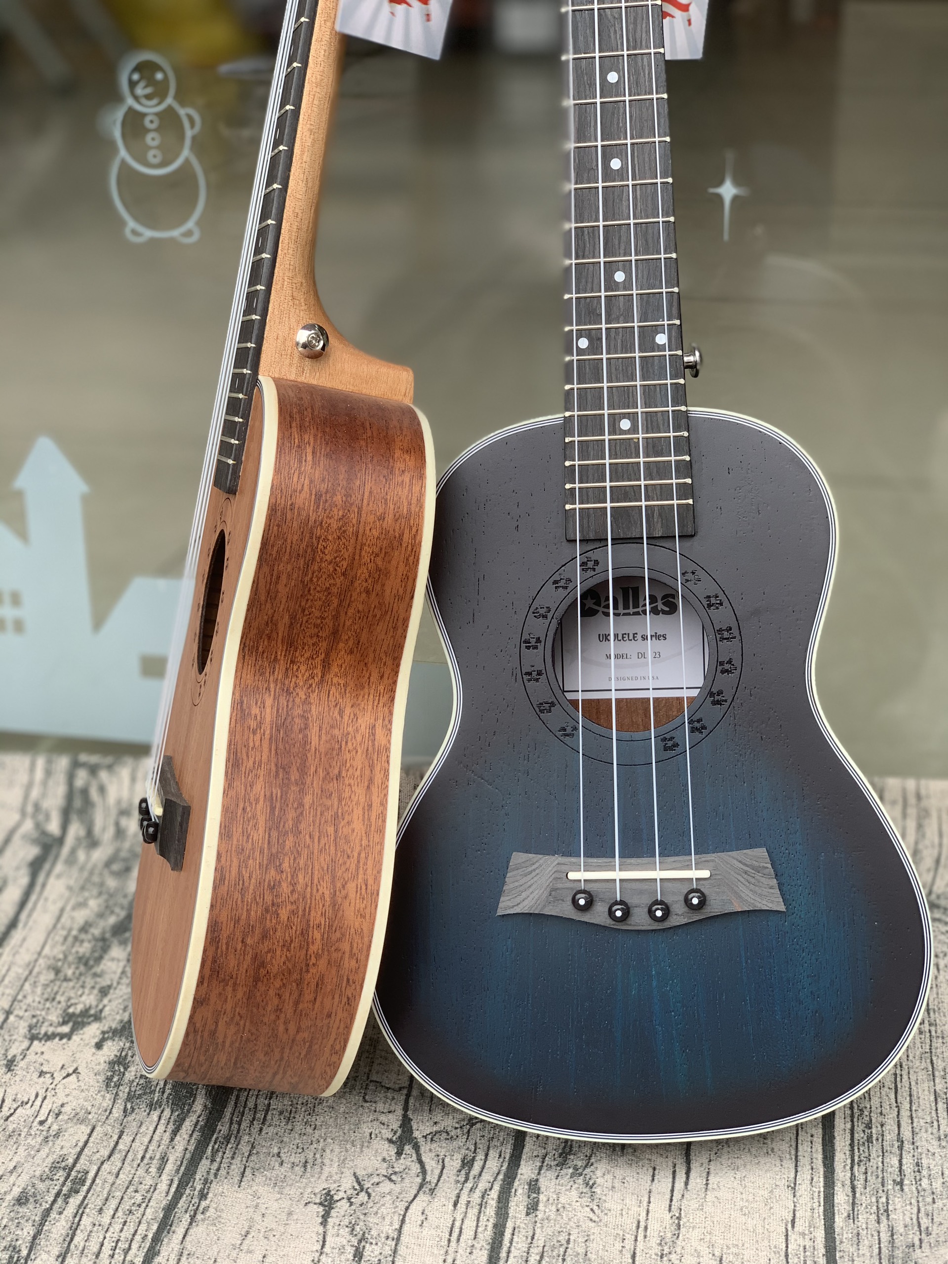 Đàn ukulele gỗ size 23 inch DL-23