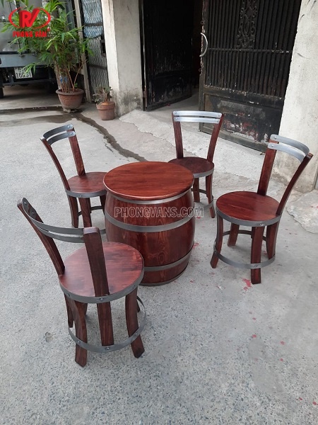 Bộ bàn ghế thùng rượu gỗ đẹp