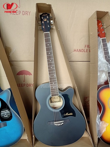 Bán sỉ buôn đàn guitar Fender và Matilda giá rẻ