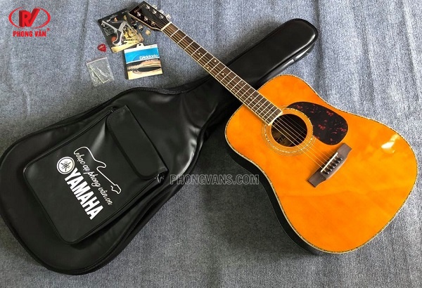 Đàn guitar gỗ cẩm ấn Morris W30S giá rẻ