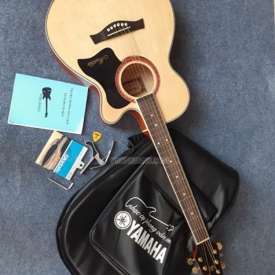 Đàn guitar thùng khuyết giá rẻ Matilda R135