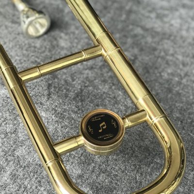 Kèn trombone phím bấm Victoria VTB-568EX