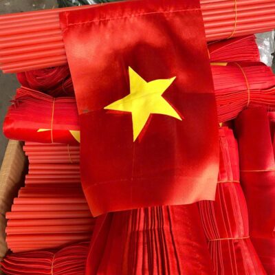 Bán Sỉ Buôn Cờ Vẫy Cầm Tay Việt Nam