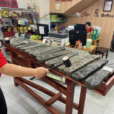 Bộ Đàn Đá 16 Thanh Kèm Chân Gỗ